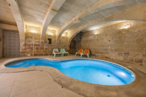 Levander Suite 1 at Tan-Neputi by Solea